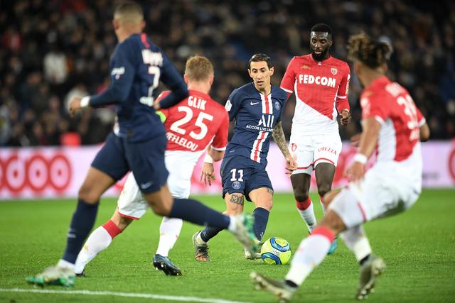 杜兰特关键中投，全场掌声雷动