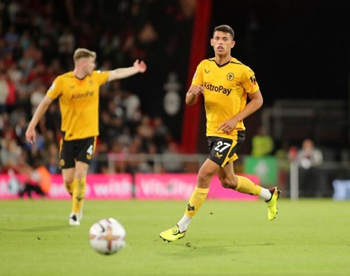 防守端的噪音太大了