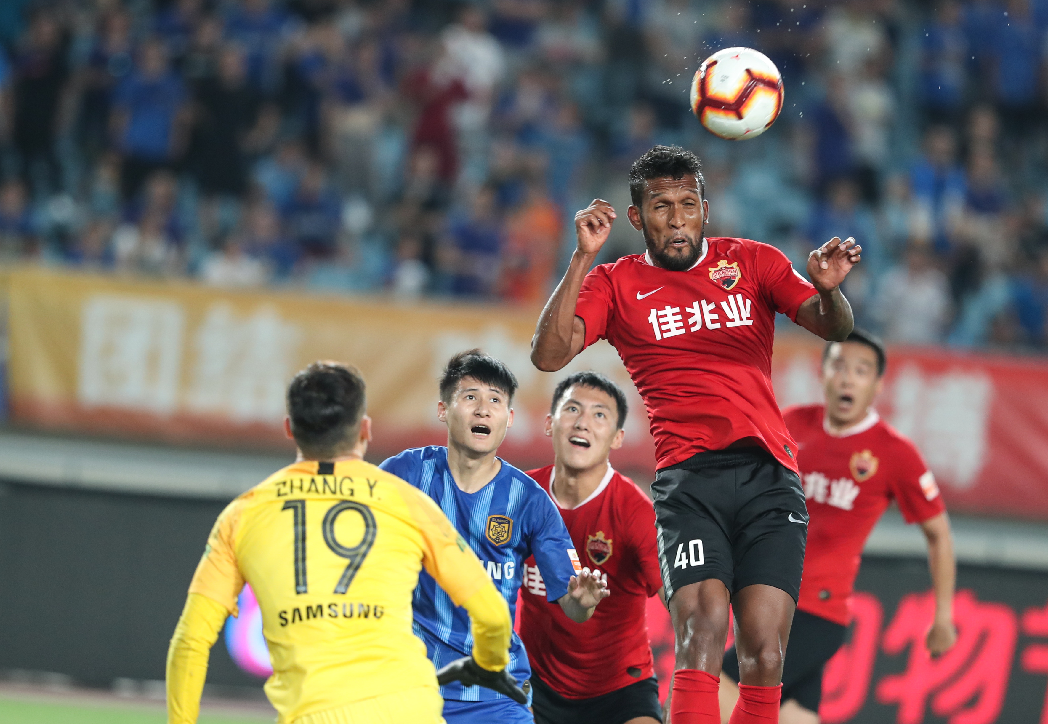 莫雷托：国米明夏肯定会买新中卫，目前正密切关注奥多涅斯