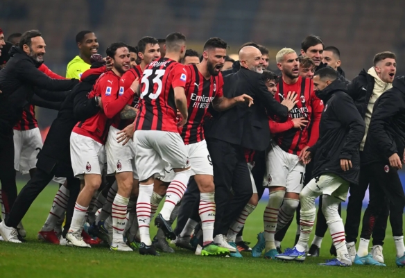 3-2！石川祐希9分+二连胜詹内利绝杀尼科洛夫21分难救主