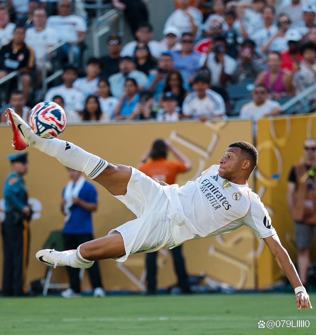 波兰学者：巴列卡诺是欧协联夺冠热门；不能称其为马德里老三